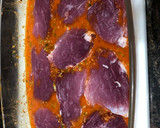 Foto del paso 2 de la receta: Solomillo de cerdo ibérico adobado con puré de patatas