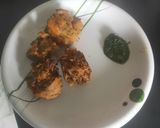 A picture of step 7 of Sindhi special onion pakoda.