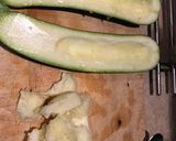 Foto langkah ke 1 dari resep Zucchini stuffed boat & Parmesan Asparagus.