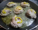 Foto del paso 3 de la receta: Muslos al disco con puré de papas