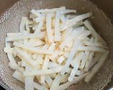 A picture of step 4 of Low Calorie Chinjao Rosu (Beef and Pepper Stir-Fry).