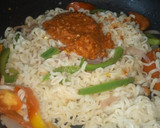 மேகி ஸ்பைசி செஸ்வான் நூடுல்ஸ் ரெசிபி ஸ்டேப் 10 புகைப்படம்