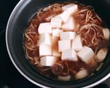 Hình bước làm 5 của món 🌱 Canh Chua Bắp Chuối & Nấm Chay (Vegan)