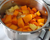 Foto del paso 2 de la receta: Crema de zanahoria y calabaza