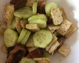Foto del paso 6 de la receta: Ensalada de pepino con Tofu y tomate