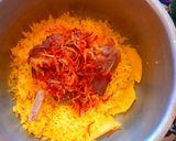 عکس مرحله 2 از دستور پلو پیاز با ماهیچه