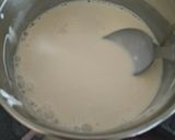 A picture of step 5 of Lemon and honey cream pudding.