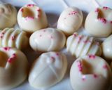 A picture of step 4 of Easter Egg Chocolates#Easter favourite dish.