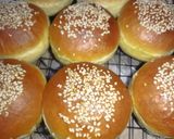 Foto langkah ke 3 dari resep Burger Bun.