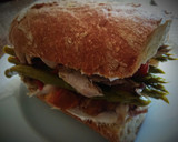 Foto del paso 15 de la receta: Bocadillo de pollo asado
