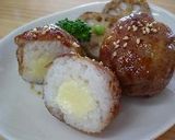 A picture of step 5 of Meat Wrapped Onigiri Rice Balls using Shabu-Shabu Pork Slices.