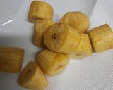 Foto del paso 1 de la receta: Niditos o sombreros de plátano rellenos