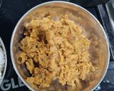 A picture of step 2 of Anjeer (fig) halwa.
