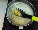 A picture of step 1 of Creamy Cheese Fusilli.