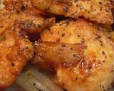A picture of step 6 of Butter-sautéed Bean Sprouts and Garlic Chicken with Caramelized Soy Sauce.