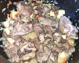 Foto del paso 2 de la receta: Estofado de oveja en olla de hierro forjado legendaria 🇨🇱❤🇵🇾