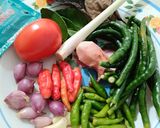Foto langkah ke 1 dari resep Oseng Tongkol Terong.
