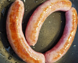 Foto del paso 2 de la receta: Salchichas con orejones y coca-cola