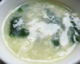 A picture of step 4 of With Spinach Egg Drop Soup.