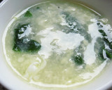 A picture of step 4 of With Spinach Egg Drop Soup.
