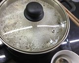 Hình bước làm 3 của món Bún móng giò dọc mùng