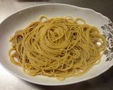 A picture of step 4 of Teriyaki Mayonnaise Natto Pasta for Lunch at Home.