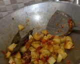 Foto langkah ke 5 dari resep Kentang Balado Ala Teh Ica.