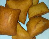 A picture of step 7 of Mandazi.
