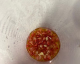 Foto del paso 1 de la receta: Ensalada de escarola con granada y melva de canutera