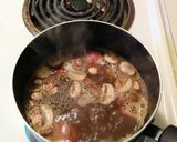 A picture of step 4 of Ramen noodle soup.