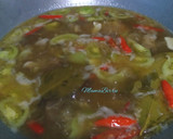 Foto langkah ke 4 dari resep Asem Asem Iga dan Daging Sapi.