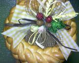A picture of step 20 of Christmas Wreath Made From Bread.