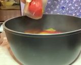 Foto del passaggio 4 della ricetta Conserva di peperoni alla Manta
