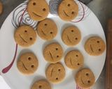 A picture of step 2 of Crispy potato smiley.