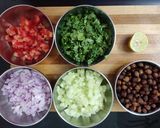 A picture of step 4 of Healthy chana salad.