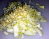 A picture of step 1 of Cabbage and carrot Soup.