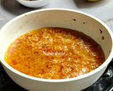 Gambar langkah 4 resipi Ayam Goreng Masak Lemak.