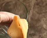 صورة لخطوة 6 من وصفة كوكيز الحظ 🥠 Fortune Cookies