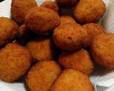 Foto del passaggio 2 della ricetta Polpette di pollo e carote