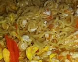Foto langkah ke 5 dari resep Mie kuah ala abang tektek.