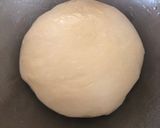Hình bước làm 2 của món Japanese Shio Pan (Bánh mỳ mặn)