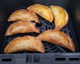 Foto del paso 3 de la receta: Empanadillas de espinacas, requesón y stilton en la freidora de aire