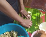 Foto del paso 11 de la receta: Tamal de mole negro en hoja de palma de plátano