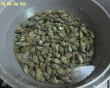 Hình bước làm 2 của món Canh ốc...올갱이국