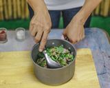 รูปขั้นตอนการทำที่ 17 ของ ลาบหมู ทำง่าย อร่อย แซ่บสะใจ