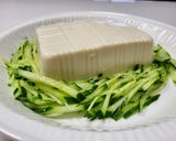 涼拌皮蛋豆腐小黃瓜絲的食譜步驟4照片