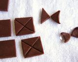 A picture of step 11 of Present Box Cookies.