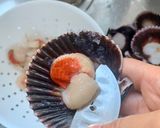A picture of step 1 of Grilled Zamburiñas (small scallops).
