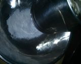 A picture of step 6 of Banana peach mandarin bread.