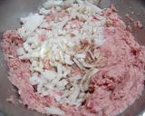 A picture of step 4 of My Secret Tofu Hamburger.